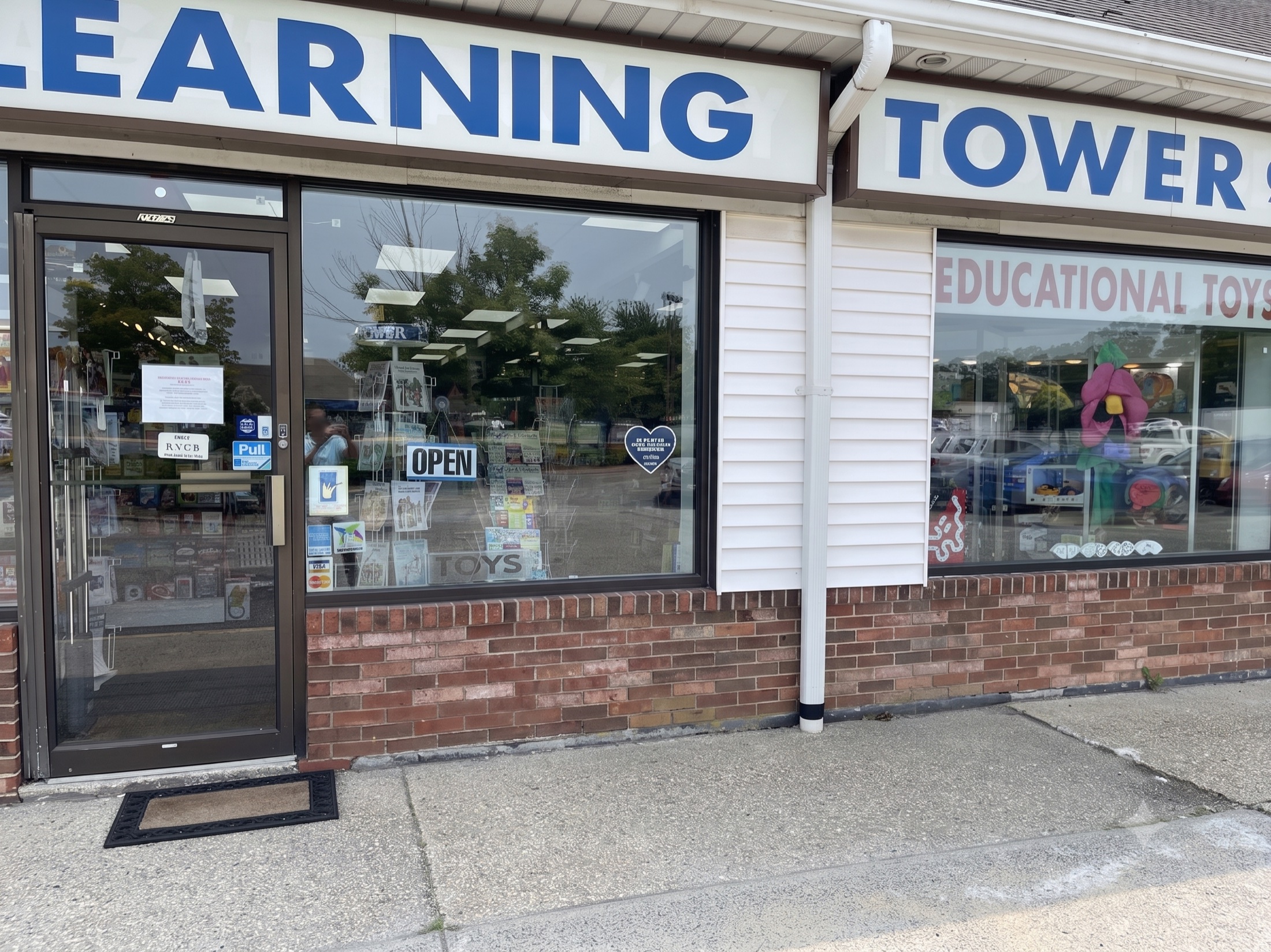 LearningTower Toys storefront in Port Jefferson Station